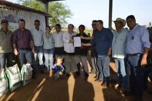 Ação da Agraer, Incra e Prefeitura de Itaquiraí garante CCU a assentados do Assentamento Santo Antônio.