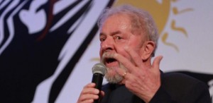 o-ex-presidente-lula-participa-de-evento-do-pcdob-em-brasilia-1511106509143_615x300