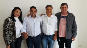 Vereadora Diu, vereador Zuza, o pré-candidato ao senado Nelsinho Trad e o pré-candidato a deputado estadual Careca. 