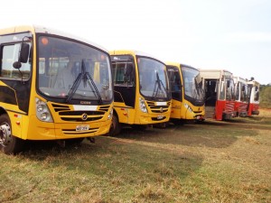Ônibus-vistoriados-e-aprovados-pelo-Departamento-Municipal-de-Transito-e-Transportes-de-Itaquiraí-1