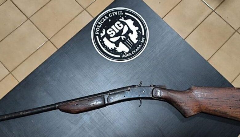 Homem ameaça matar ex, invade fazenda e é preso com espingarda