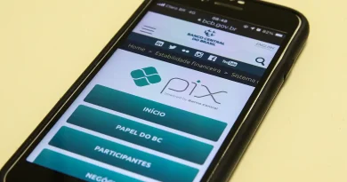 Mulher perde R$ 4,7 mil após golpista se passar por advogado em Campo Grande