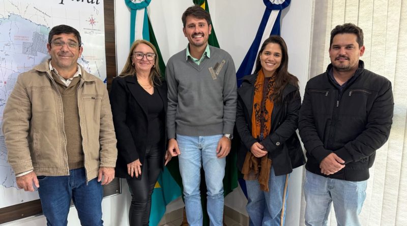 Prefeito Thalles nomeia novos secretários em Itaquiraí