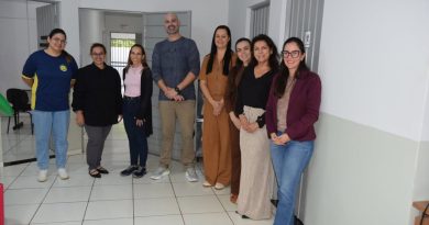 IGUATEMI: Jansen e Patrícia visitam Centro de Atendimento Especializado