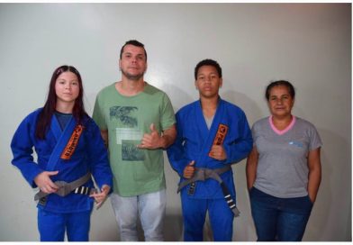 Atletas iguatemienses do programa Novo Olhar se destacam no Campeonato Brasileiro de Jiu-Jitsu