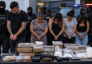 Comparsa de policiais, mãe, esposa e irmãs são presos por desviar drogas