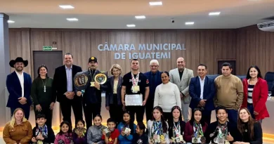 Câmara de Iguatemi homenageia FAMIG e atletas de jiu-jitsu por conquistas