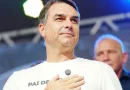 Flávio Bolsonaro diz que Dino e ‘tropa de choque de Lula no STF’ protegeram Moraes