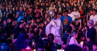 Jornada da Juventude terá shows nacionais, festa das cores e pregação em Dourados