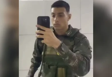 Soldado é preso após fugir do quartel com fuzil e munições