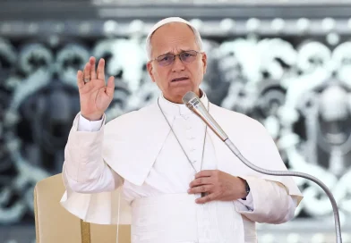 Papa Leão XIV compartilha primeira mensagem após diagnóstico de câncer