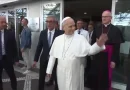 Papa Leão XIV tem alta do hospital e volta ao Vaticano após cirurgia